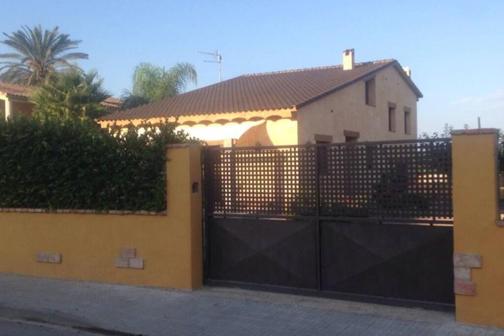 Lo Guaret. Villa La Cava Bagian luar foto
